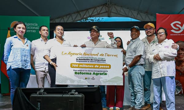 Desde Barrancabermeja, Petro exige llevar a la justicia a usurpadores que entregaron tierras a los narcos