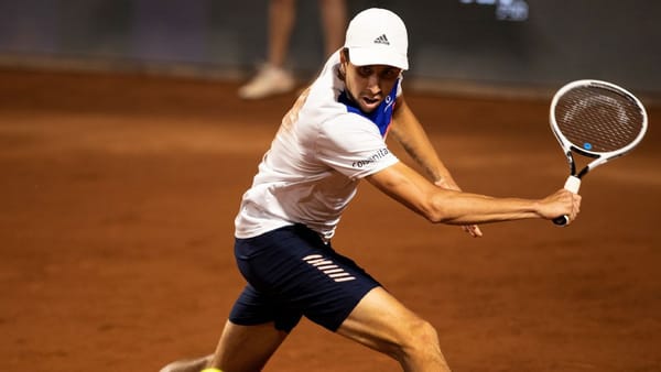 Galán a un juego del cuadro principal del Roland Garros