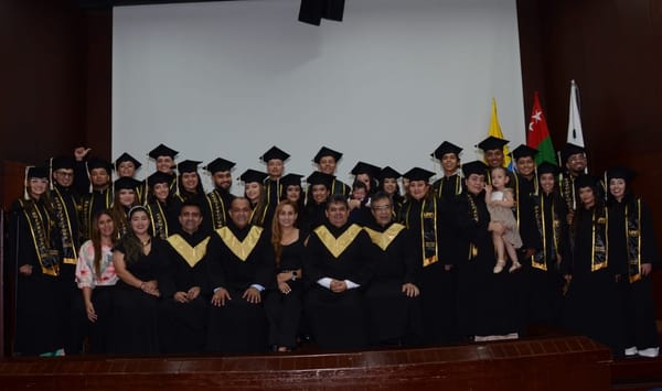 Grados Profesionales Universidad Antonio Nariño -UAN-