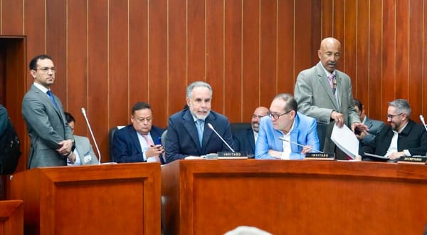 Benedetti pidió este lunes a senadores que estudian la reforma laboral darle el sí a la iniciativa