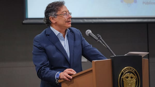 Petro pidió auditoría a municipios que reciben presupuesto nacional para salud y educación