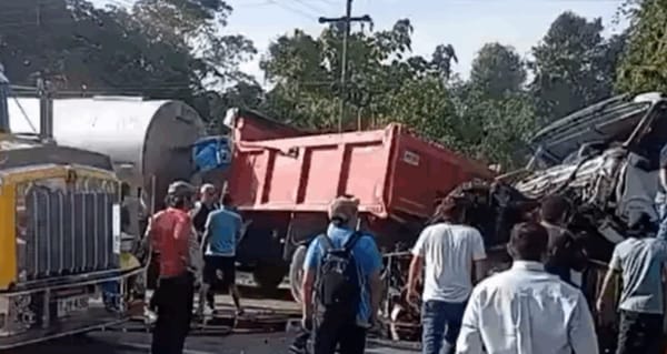 Choque múltiple de cuatro vehículos, sin heridos en La Lizama