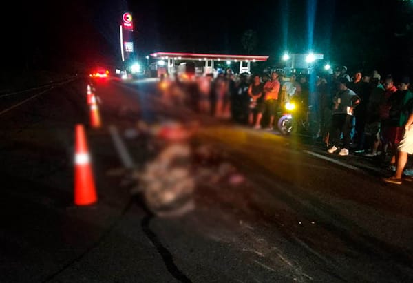 Dos hombres muertos en violento choque en moto