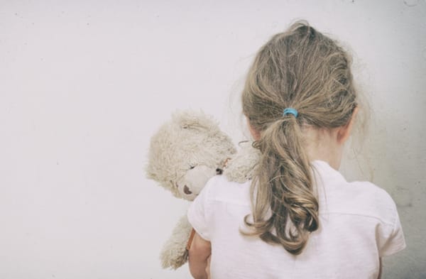 Indignación por abuso a niña en hogar de cuidado