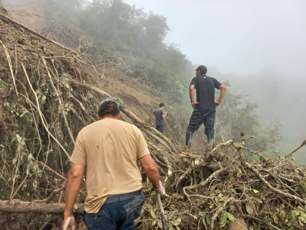 Emergencia en Charta por colapso de vías rurales