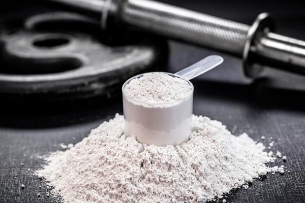 La creatina: de suplemento deportivo a aliado integral para la salud