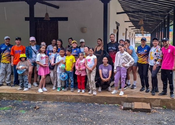 Planetario móvil y cine ambiental animaron el Día del Niño en San Gil