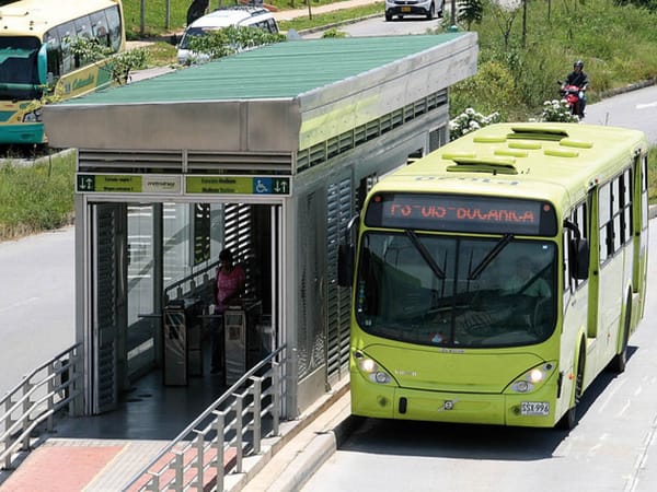 Expertos entregarán estudio para mejorar operación de Metrolínea