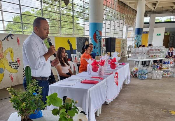 Fortaleciendo el compromiso de proyección social