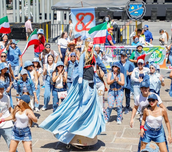 Desfile en el cumpleaños 249 de Piedecuesta