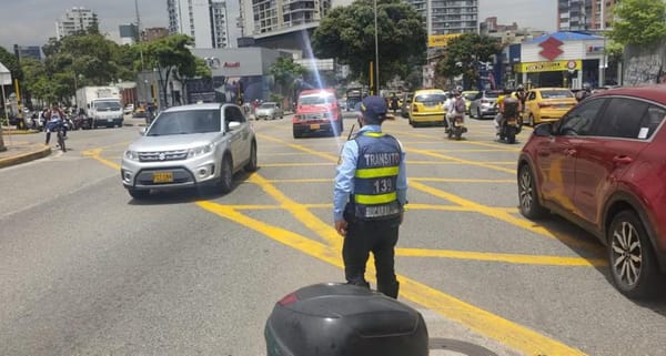 Colapso en la movilidad por fallas de semáforos en Bucaramanga