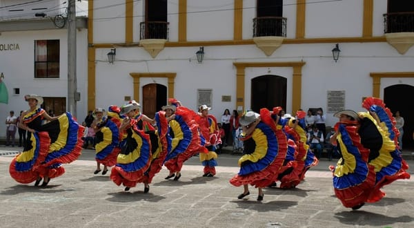 Celebración Día de la Independencia en Onzaga