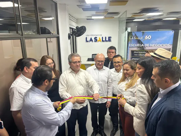 La Salle le apuesta a la educación de calidad en Santander con programas de posgrado