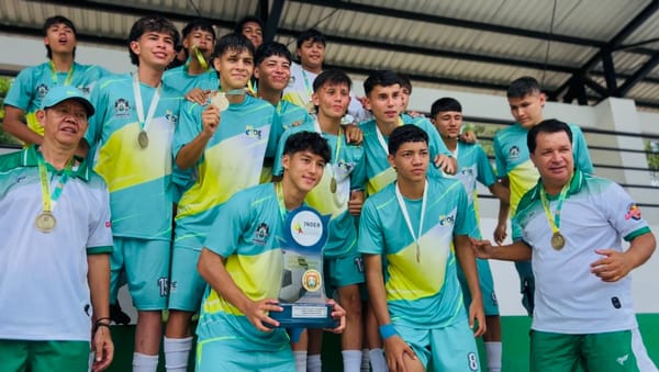 Colegio Vicente Azuero se quedó con el titulo