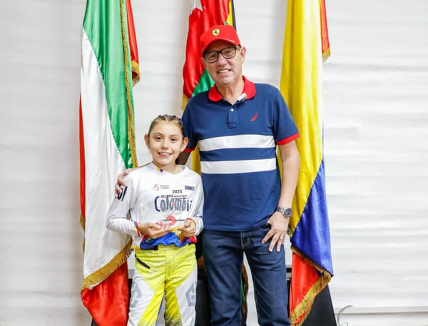 Reconocimiento a Emily Sofía Esparza