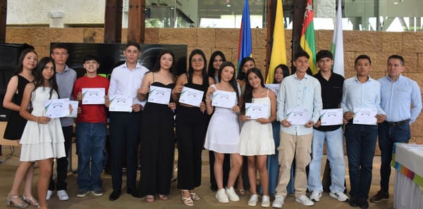 Ceremonia de grado estudiantes Instituto de Lenguas UIS
