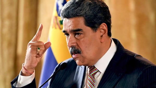 Presidente de Venezuela  tiene ORDEN de captura