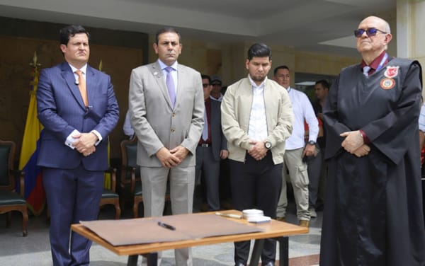 Javier Sarmiento Olarte asumió como alcalde transitorio de Bucaramanga