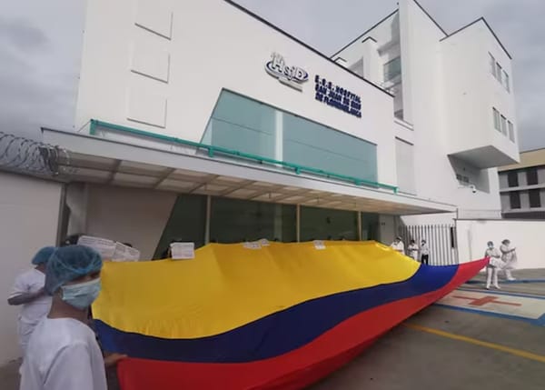 Protesta en el Hospital de Floridablanca por falta de pago  de salarios