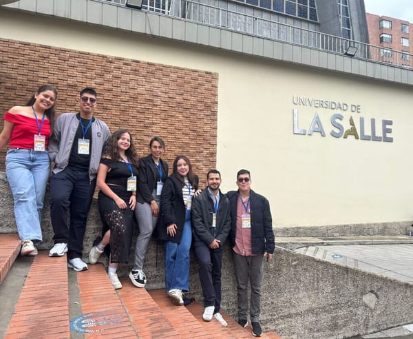 Semillero de la UIS brilló en encuentro nacional de francés en Bogotá