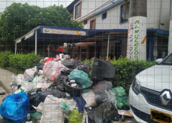 Habitantes de Girón denuncian que están ahogados en basura