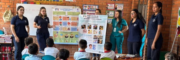 UDES llevó jornada educativa sobre prevención de infecciones respiratorias a estudiantes de primaria en Piedecuesta