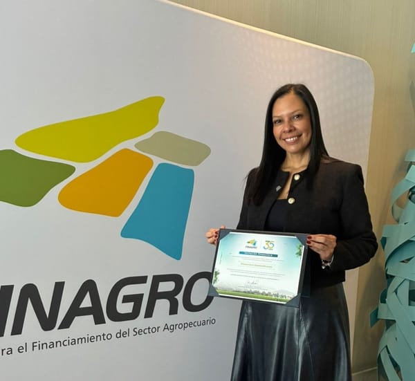 Reconocimiento a Financiera Comultrasan