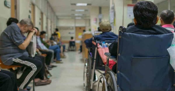 ¿Cómo resolver los retos del Sistema de Salud?: Especialistas presentan una hoja de ruta para el futuro del sistema de salud