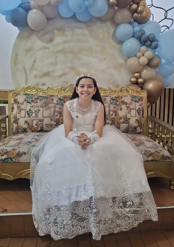 Primera Comunión Sarahi Camila
