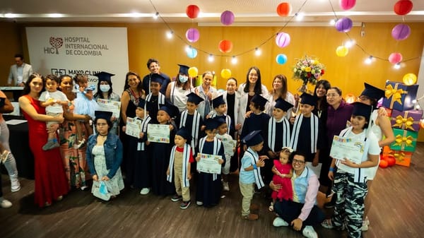 Tañido de campana anunció el final feliz por recuperación de niños con cáncer en Bucaramanga