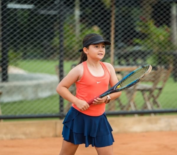 Violetta Arias comienza a ‘sacudir’ el tenis colombiano