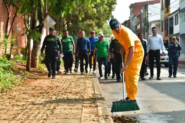 Ofertas institucional con el “Alcalde en mi Barrio” en Bucaramanga