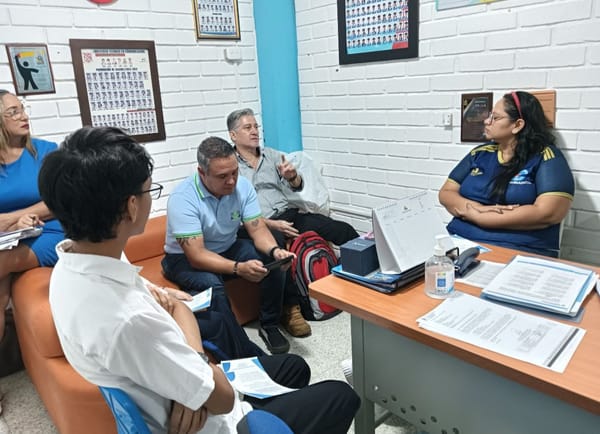 Barrancabermeja le cumple a la educación