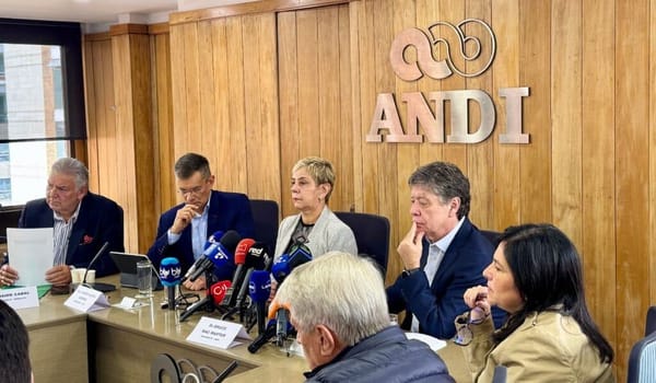 Gremios de Colombia y Ecuador piden suspender aranceles por fuerte caída del comercio entre los dos países