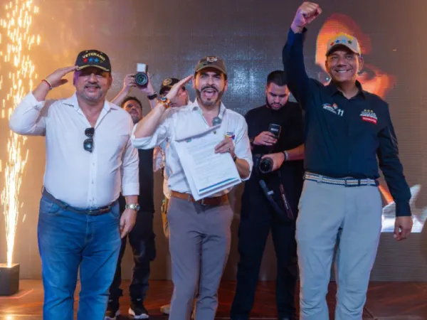 Sergio Fajardo al tigre: “¡Abelardo de la Espriella es un fantoche!” imagen de la publicación