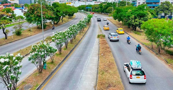 Autopista de Floridablanca ahora resplandece con nuevas luminarias
