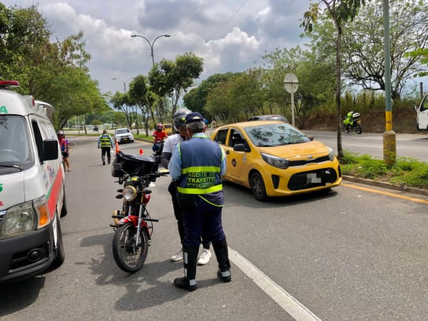 Pico y placa regresa con rotación este lunes al Área Metropolitana