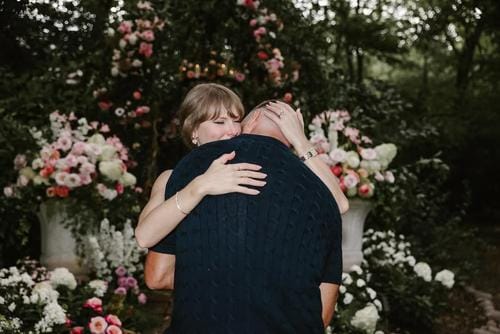 Desmienten rumores sobre la boda de Taylor Swift y Travis Kelce en Rhode Island