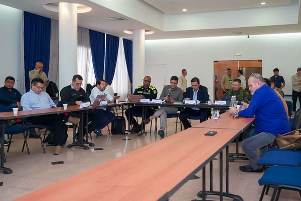 Ataque frontal contra bandas criminales disfrazadas de guerrillas o 'paras' en Santander imagen de la publicación