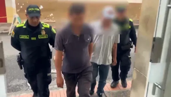 Persecución de película en Sotomayor: capturan a dos presuntos atracadores tras fallida huida