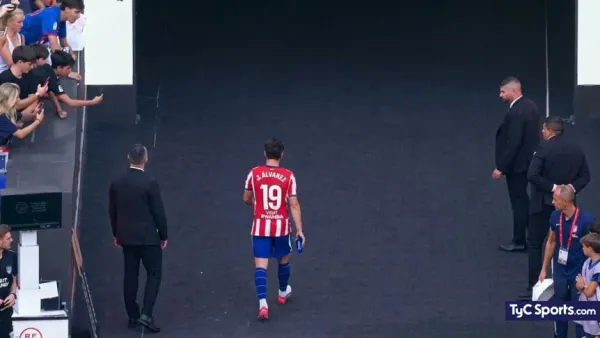 Atlético de Madrid le cierra la puerta al Barcelona por Julián Álvarez: “Hay 0% de posibilidades”