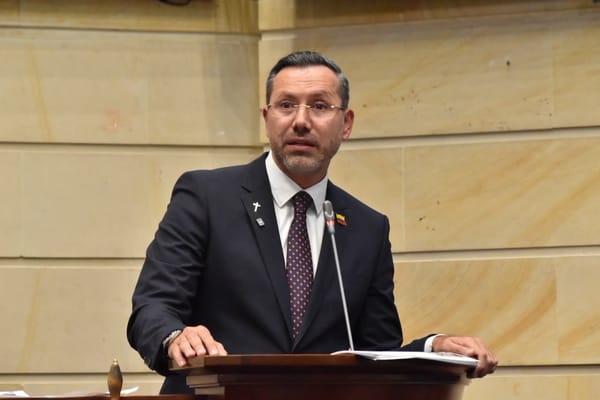Jaime Andrés Beltrán supera la moción de censura y consigue su primera gran victoria política en el Congreso