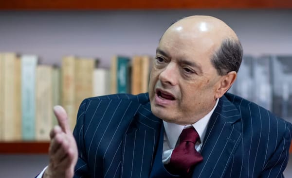 Enrique Vargas Lleras pide que PETRO sea extraditado