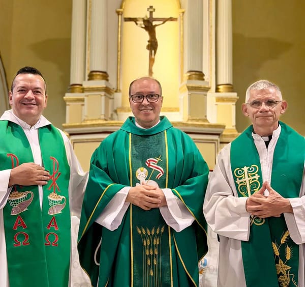 Vicario Episcopal visita a parroquia San Juan Nepomuceno