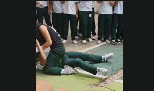 VIDEOS: Reyertas violentas entre estudiantes encienden las alarmas en Floridablanca ¿Dónde están las autoridades?