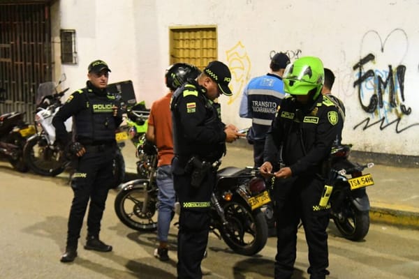 Un motociclista capturado tras operativos nocturnos en Bucaramanga