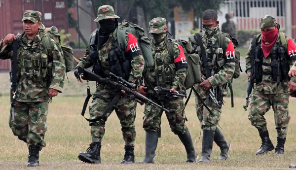 ELN desafía la política de seguridad de Abelardo de la Espriella y advierte que responderá “hasta las últimas consecuencias”