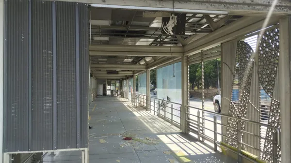 Inversiones en las estaciones de Metrolínea podrían convertirse en un millonario detrimento patrimonial