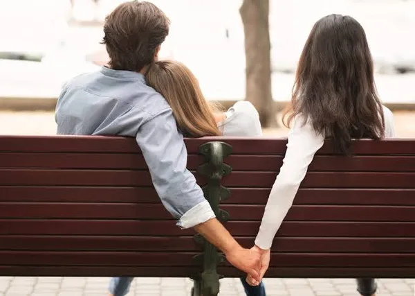 Para todas hay: fallo ordenó que pensión de un finado pasara tanto para la esposa como para la amante