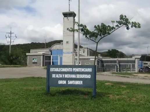 Tras atentado con granada en Bucaramanga, refuerzan seguridad en las cárceles de Santander